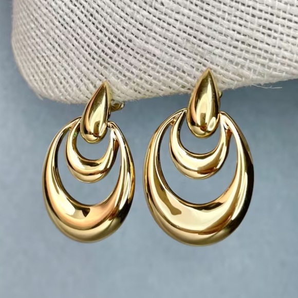 Vintage Napier Double Hoop Dangle Earrings, Gold Tone Door Knocker Wide Earrings - Picture 1 of 5